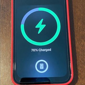 Apple MagSafe Battery Pack iPhone 8 and up